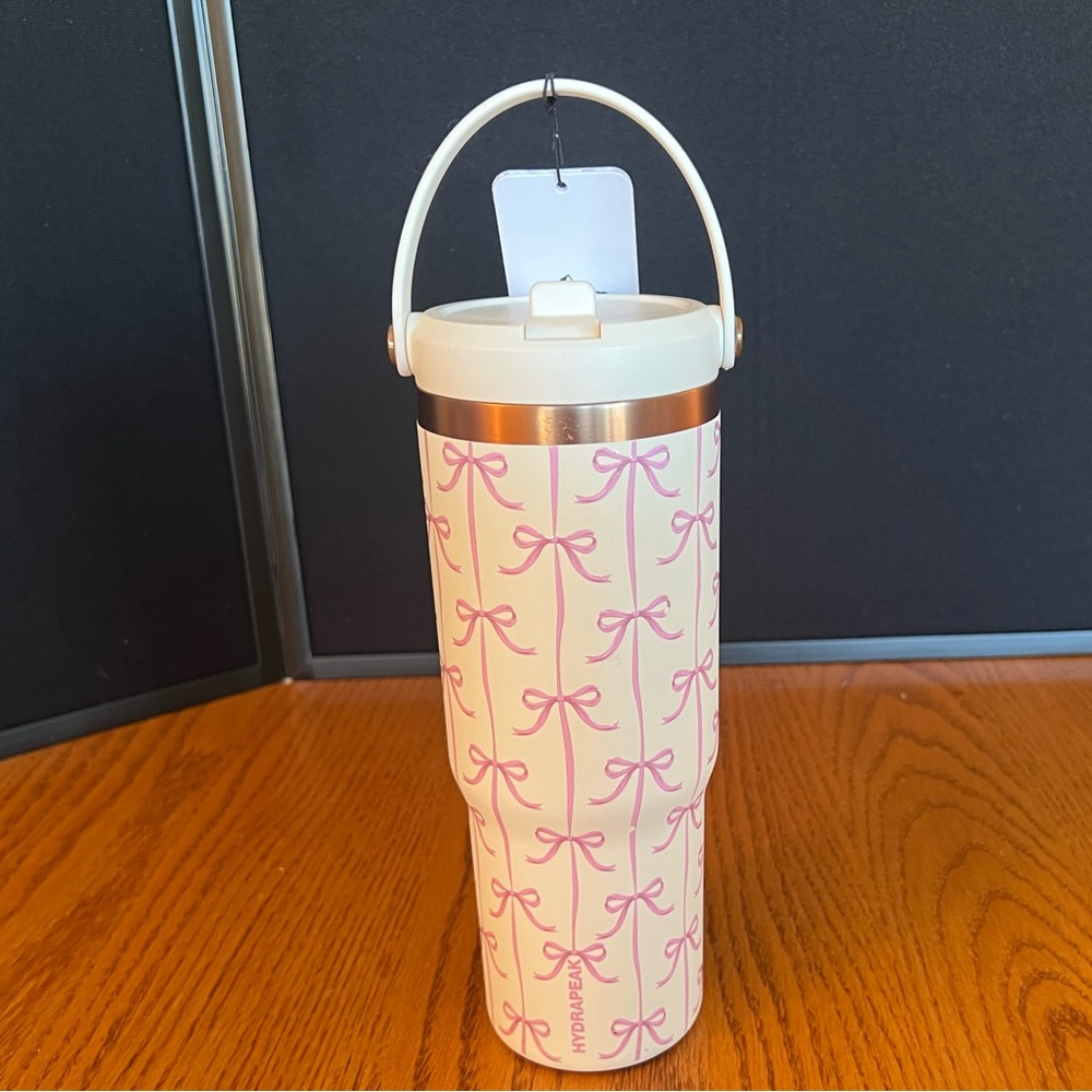 Hydrapeak Artesian Collection Ivory with Pink Bows 32 oz Insulated Tumbler